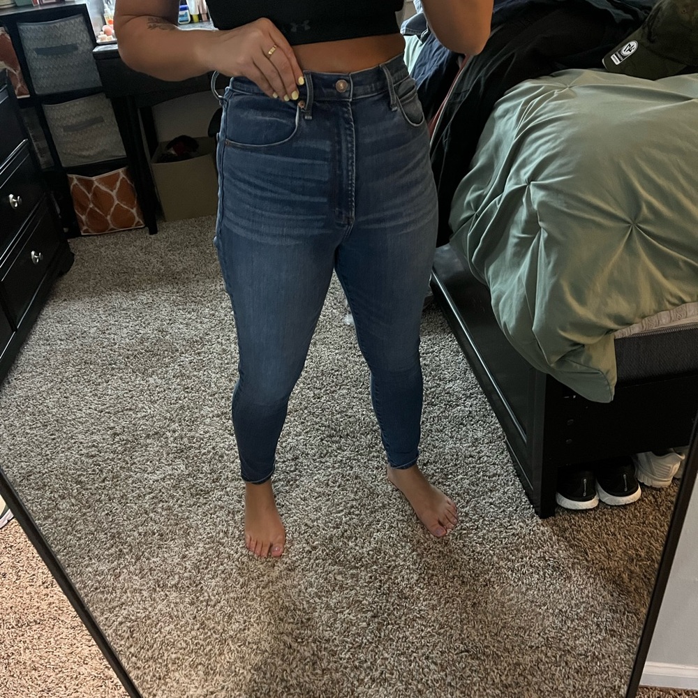 Abercrombie & Fitch High Rise Skinny Jeans